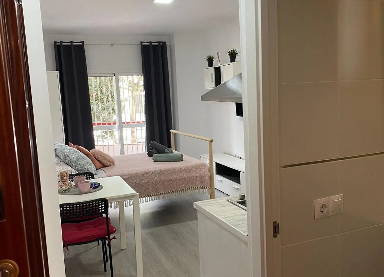 Carolina En Joan Miro Apartment Torremolinos